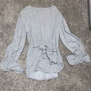 💕 Buckle exclusive sweater - Size S - EUC